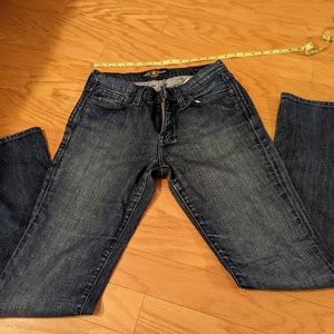 Lucky Brand jeans sweet and straight 29